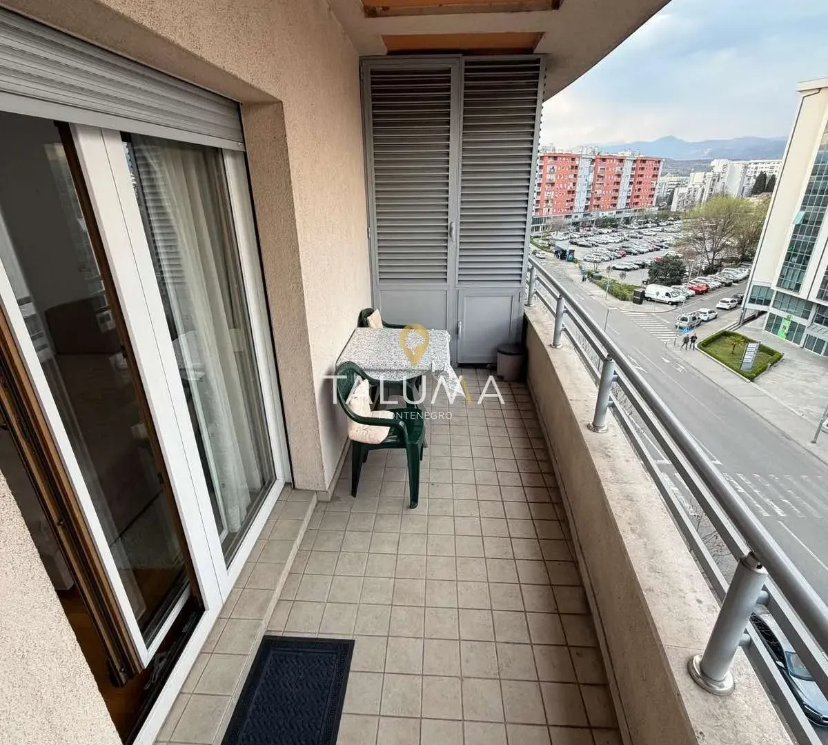 Izdavanje, garsonjera, 32m², City Kvart, Podgorica