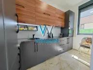 Izdavanje, stan, 145m², Sremska Kamenica, Petrovaradin - image 11