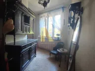 Izdavanje, trosoban stan, 55m², Centar, Novi Sad - image 8