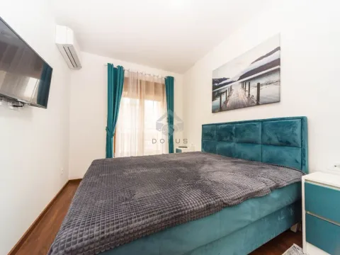 Izdavanje, dvosoban stan, 75m², Master Kvart, Podgorica - image 3