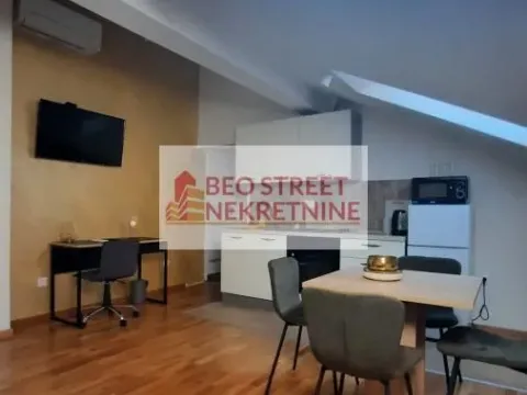 Rent, one bedroom apartment, 35m², Stari Grad, Beograd - image 3
