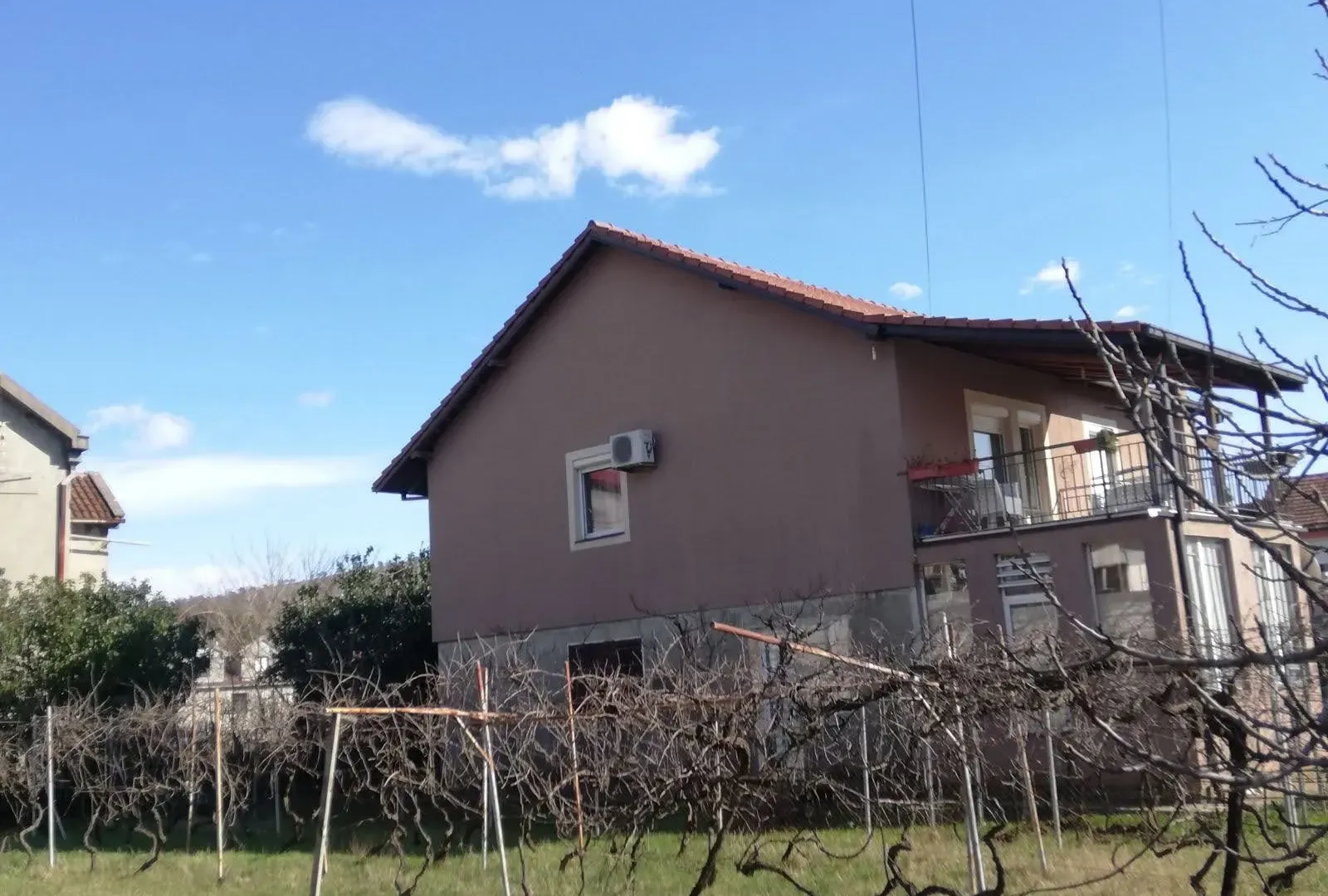 Prodaja, kuća, 290m², Podgorica, Crna Gora
