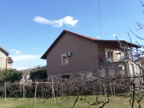 Prodaja, kuća, 290m², Podgorica, Crna Gora - image 4