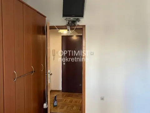 Sale, two bedroom apartment, 63m², Zvezdara Sve Podlokacije, Beograd - image 17