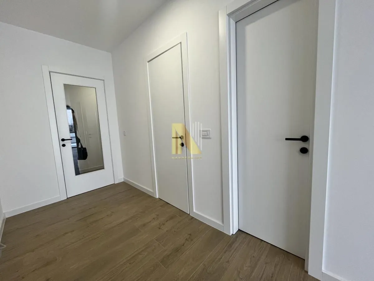Prodaja, stan, 191m², Bulevar Evrope, Novi Sad Sve Podlokacije