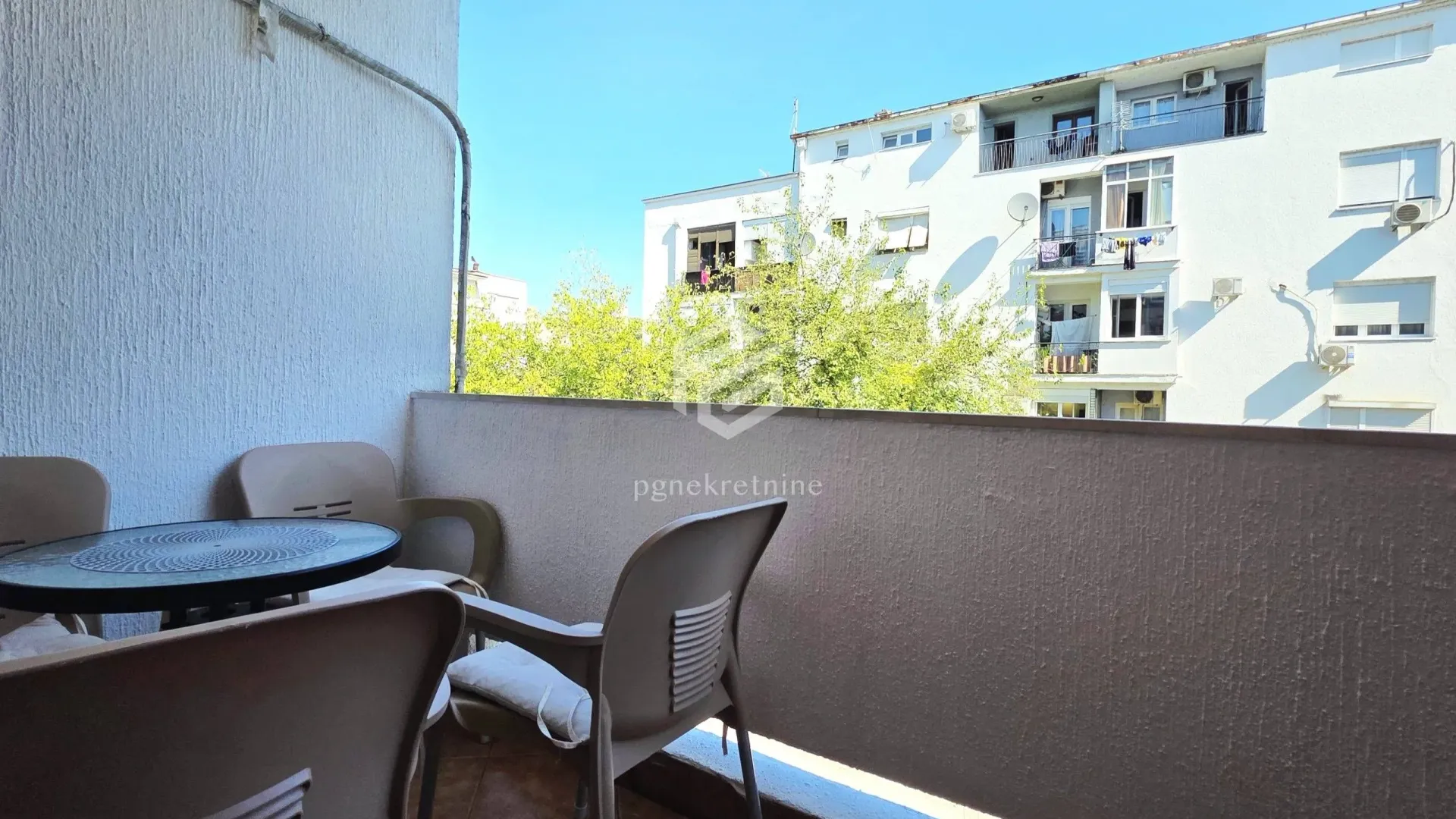 Rent, two bedroom apartment, 60m², Preko Morače, Podgorica