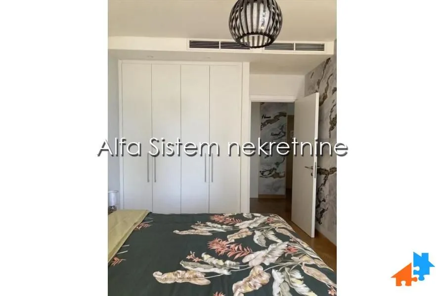 Rent, two bedroom apartment, 63m², Savski Venac, Beograd