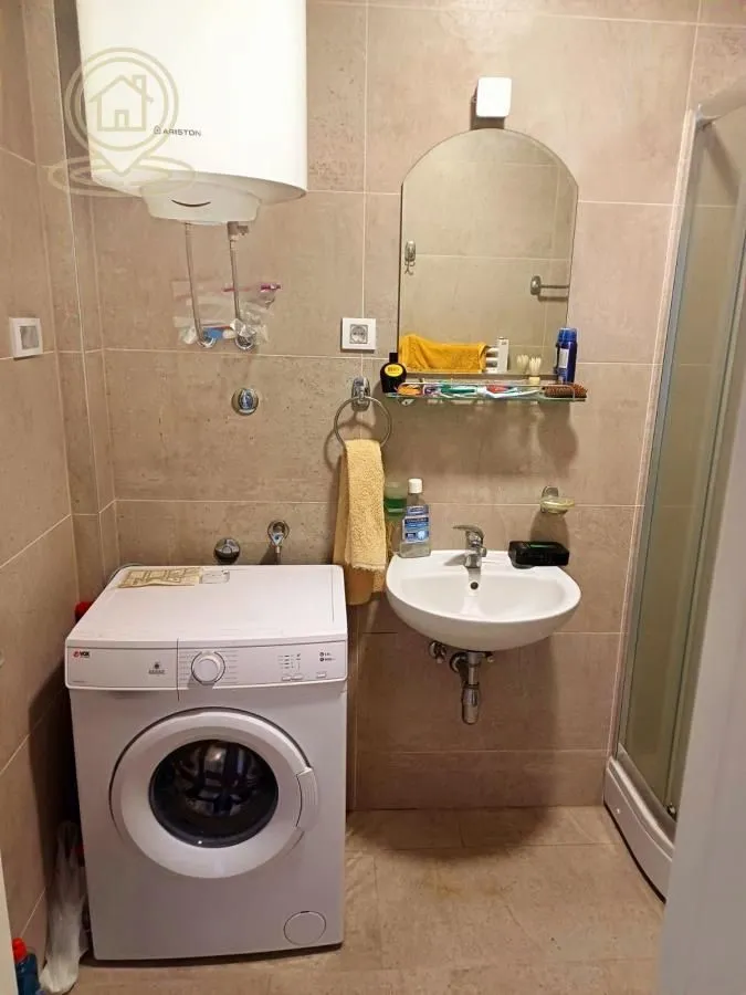 Prodaja, trosoban stan, 88m², Centar, Novi Sad