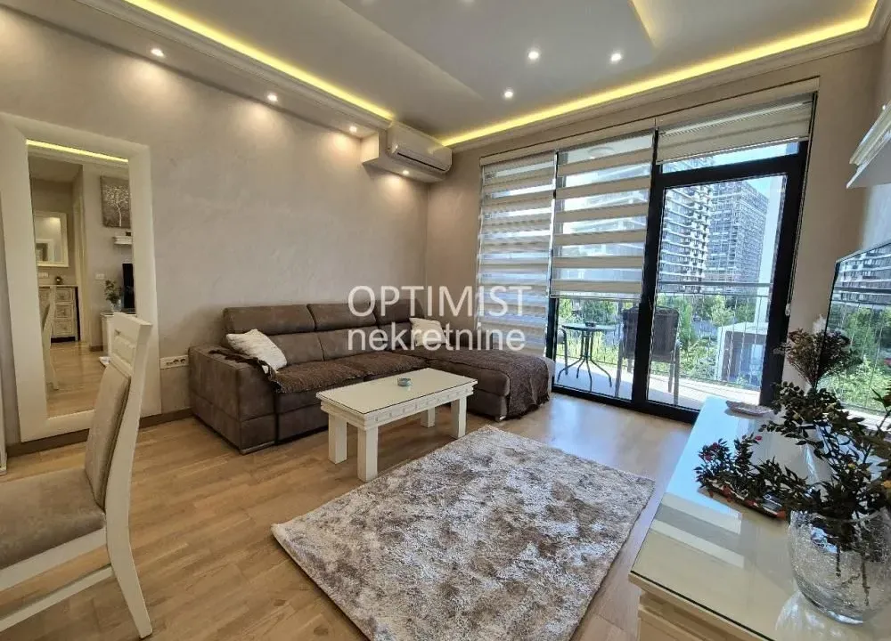 Rent, two bedroom apartment, 54m², Savski Venac, Beograd