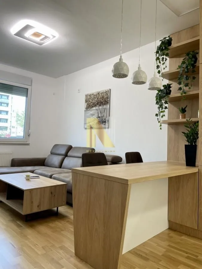 Sale, two bedroom apartment, 41m², Avijatičarsko naselje, Novi Sad Sve Podlokacije