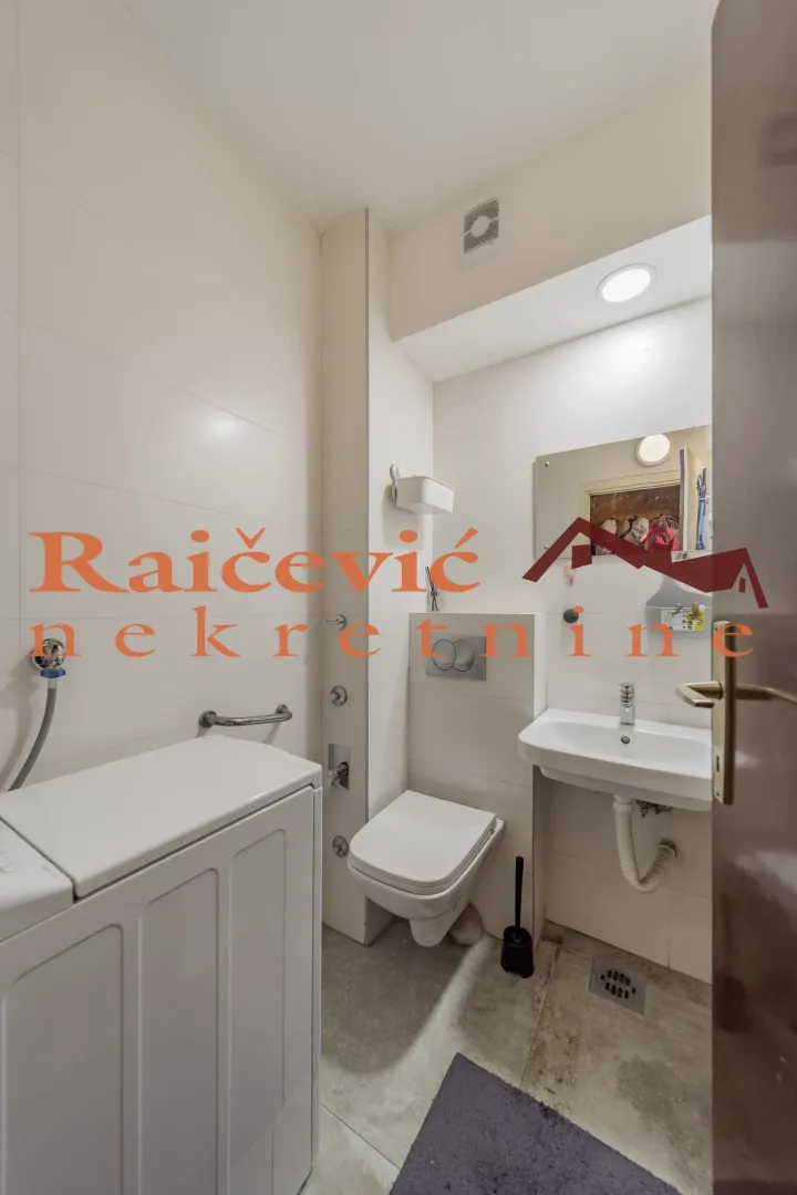 Sale, two bedroom apartment, 55m², Voždovac Sve Podlokacije, Beograd
