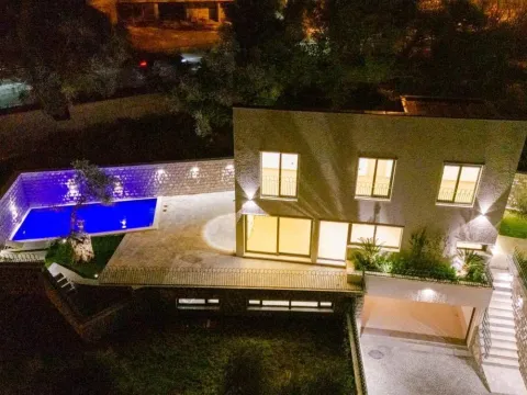 Prodaja, kuća, 240m², Kamenovo, Budva - image 40