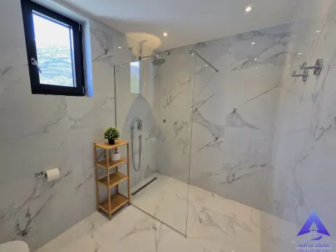 Sale, three bedroom apartment, 105m², Rafailovići, Budva - image 16