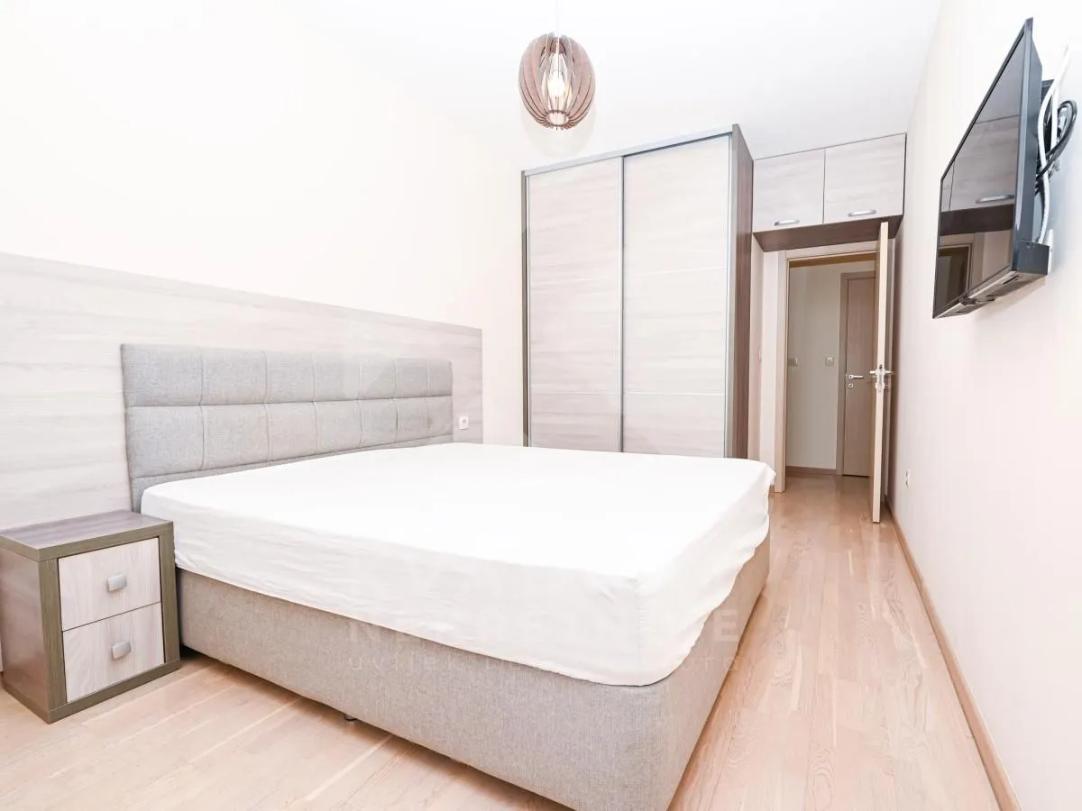 Rent, two bedroom apartment, 72m², City Kvart, Podgorica