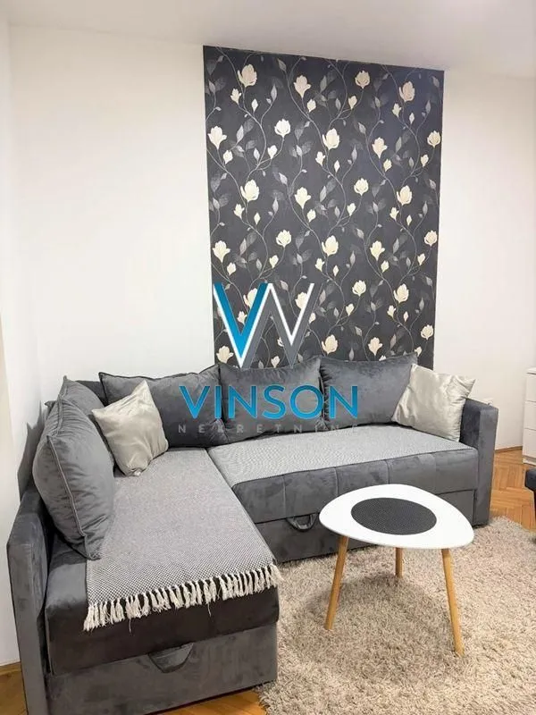 Izdavanje, jednosoban stan, 37m², Bulevar Oslobodjenja, Novi Sad Sve Podlokacije