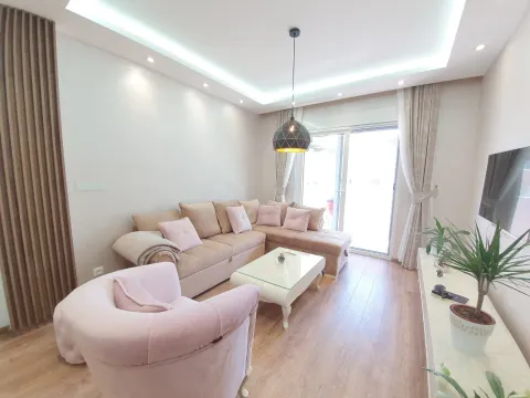 Prodaja, dvosoban stan, 67m², Budva, Crna Gora - image 8