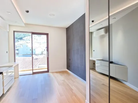 Sale, two bedroom apartment, 108m², Budva, Crna Gora - image 15