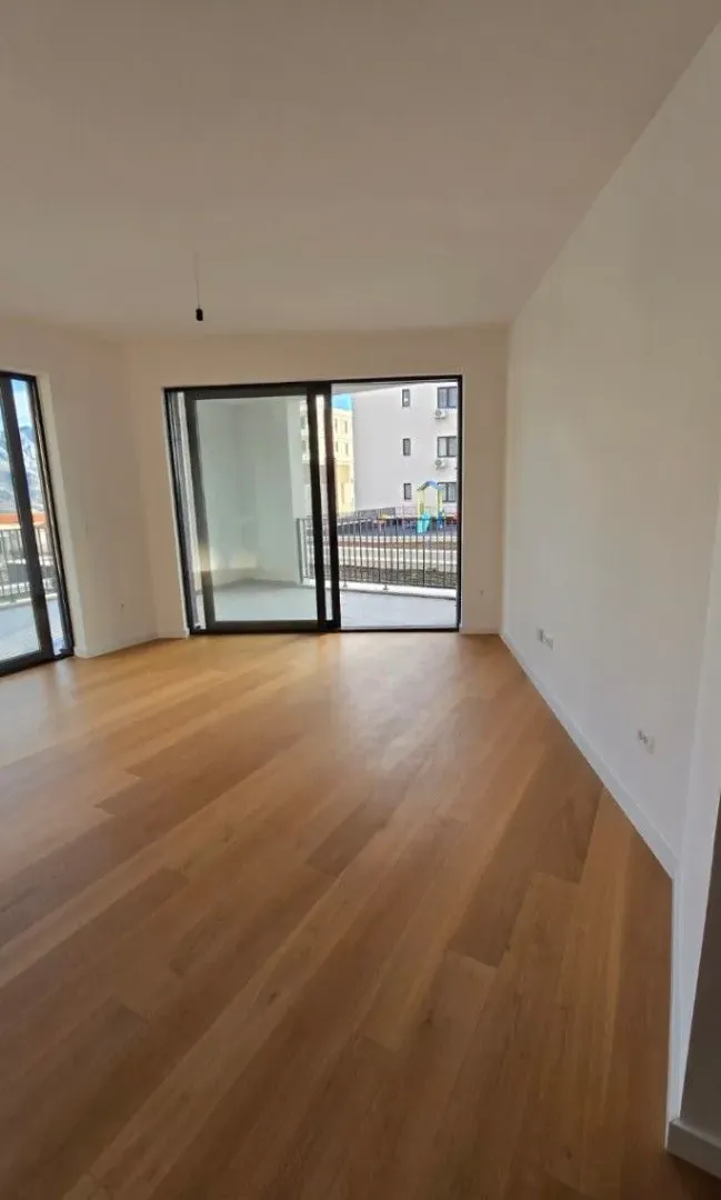 Prodaja, jednosoban stan, 77m², Bečići, Budva