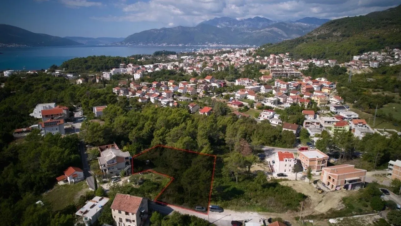 Sale, land lot, 1982m², Tivat, Crna Gora