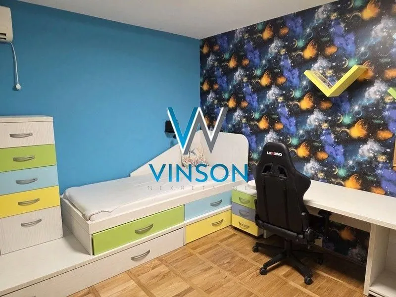 Prodaja, četvorosoban stan, 123m², Grbavica, Novi Sad Sve Podlokacije