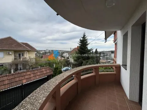 Rent, four bedroom apartment, 163m², Savski Venac, Beograd - image 27