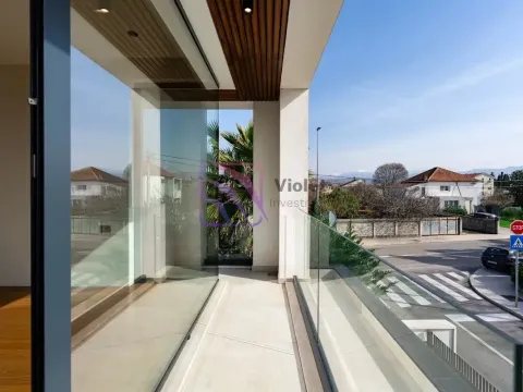 Rent, house, 262m², Gornja Gorica, Podgorica - image 20