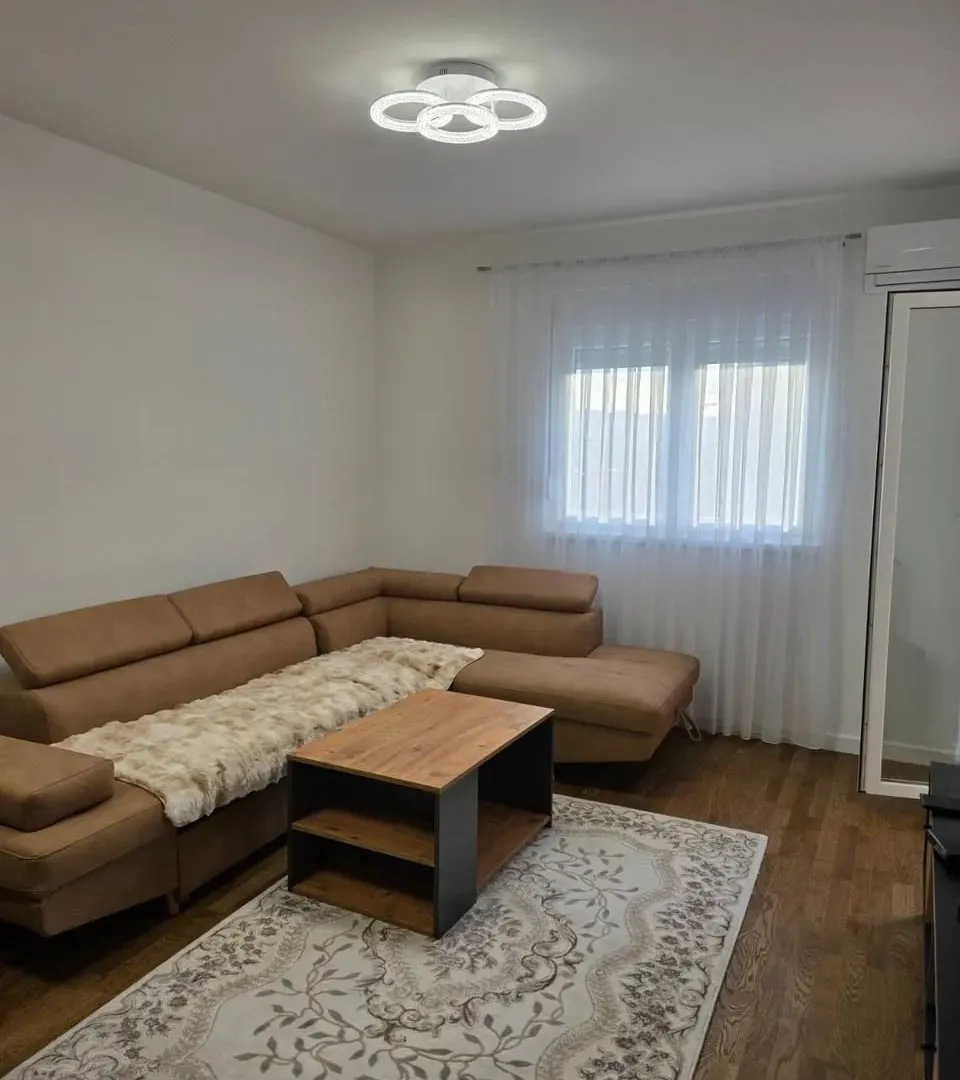 Rent, one bedroom apartment, 46m², Stari Aerodrom, Podgorica