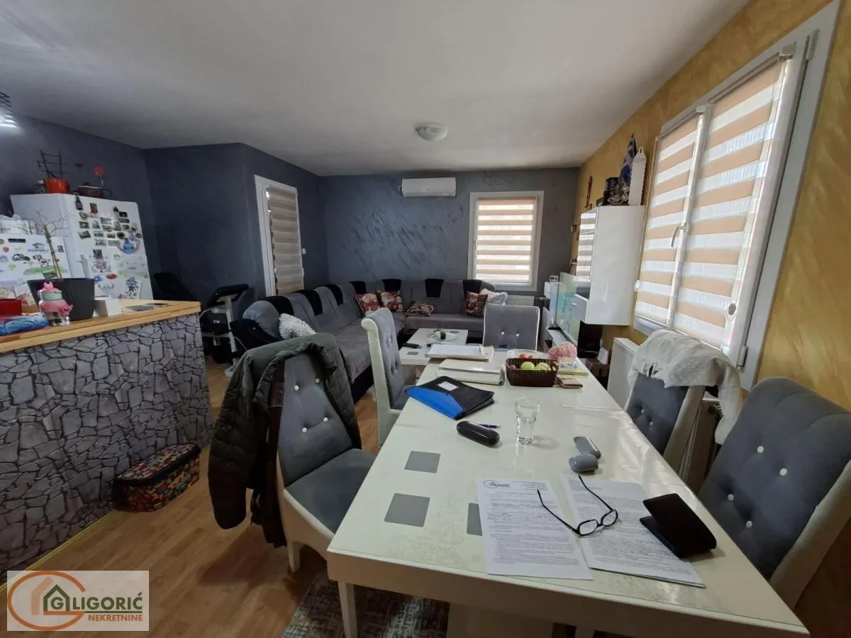 Sale, house, 74m², Pančevo, Srbija