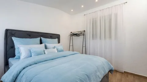 Prodaja, trosoban stan, 80m², Budva, Crna Gora - image 17