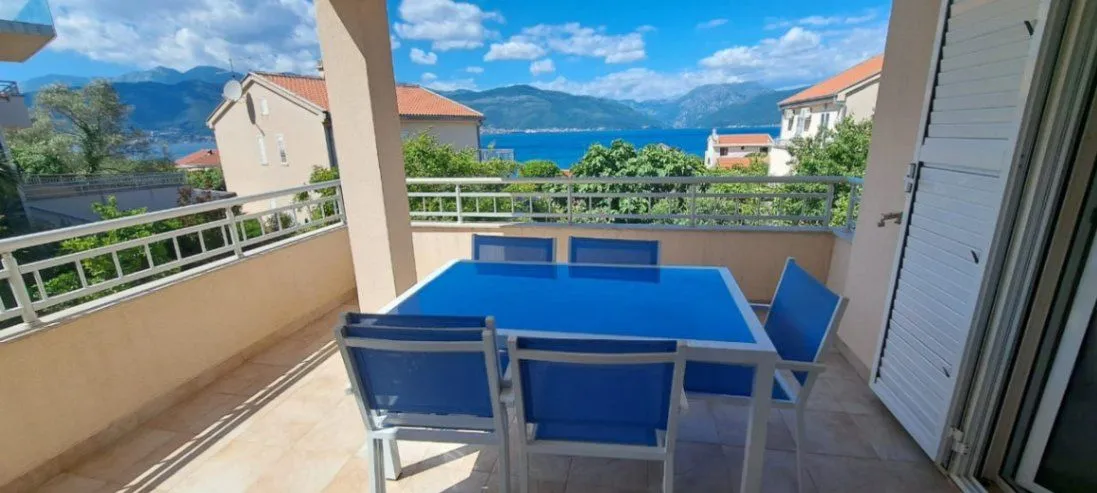 Sale, house, 217m², Krašići, Tivat