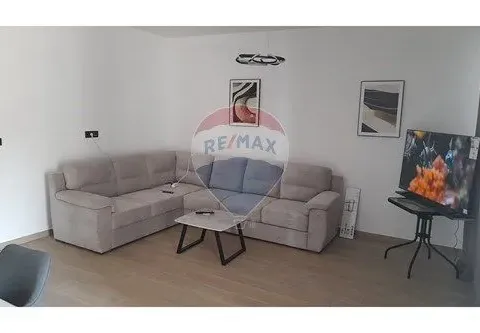 Prodaja, dvosoban stan, 81m², Bečići, Budva - image 1