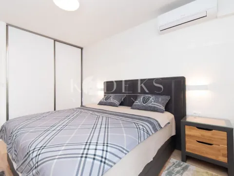 Rent, two bedroom apartment, 76m², Centar, Podgorica - image 10