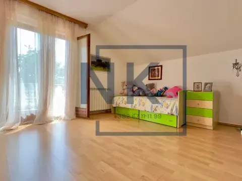 Sale, house, 237m², Donja Gorica, Podgorica - image 19