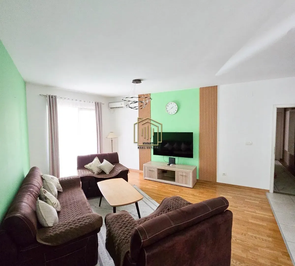 Prodaja, dvosoban stan, 73m², Ljubović, Podgorica