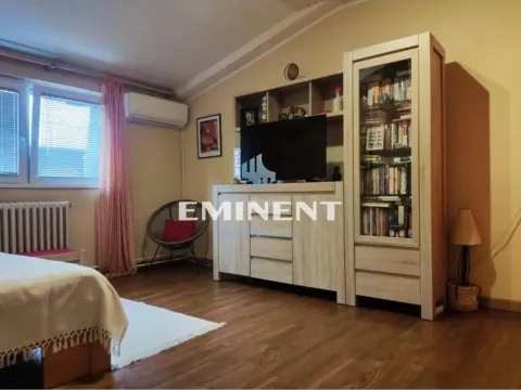 Rent, one bedroom apartment, 42m², Savski Venac, Beograd