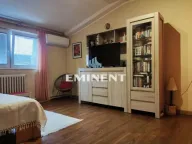 Izdavanje, jednosoban stan, 42m², Savski Venac, Beograd - image 1