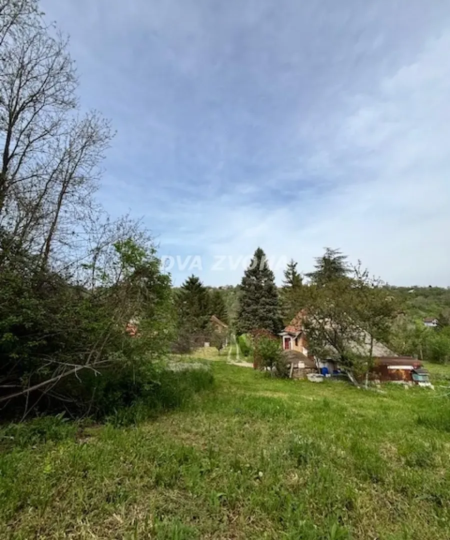 Prodaja, plac, 1900m², Čortanovci, Inđija