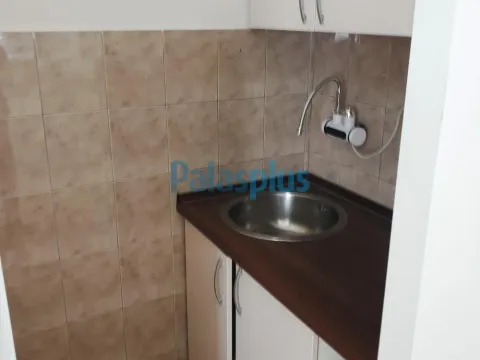 Rent, office space, 54m², Zemun Centar, Zemun Sve Podlokacije - image 6