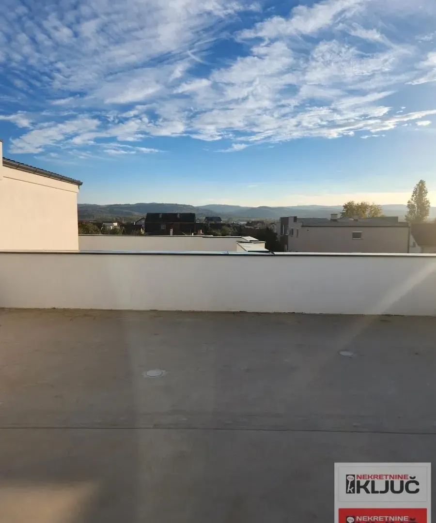 Prodaja, trosoban stan, 79m², Veternik, Novi Sad Sve Podlokacije