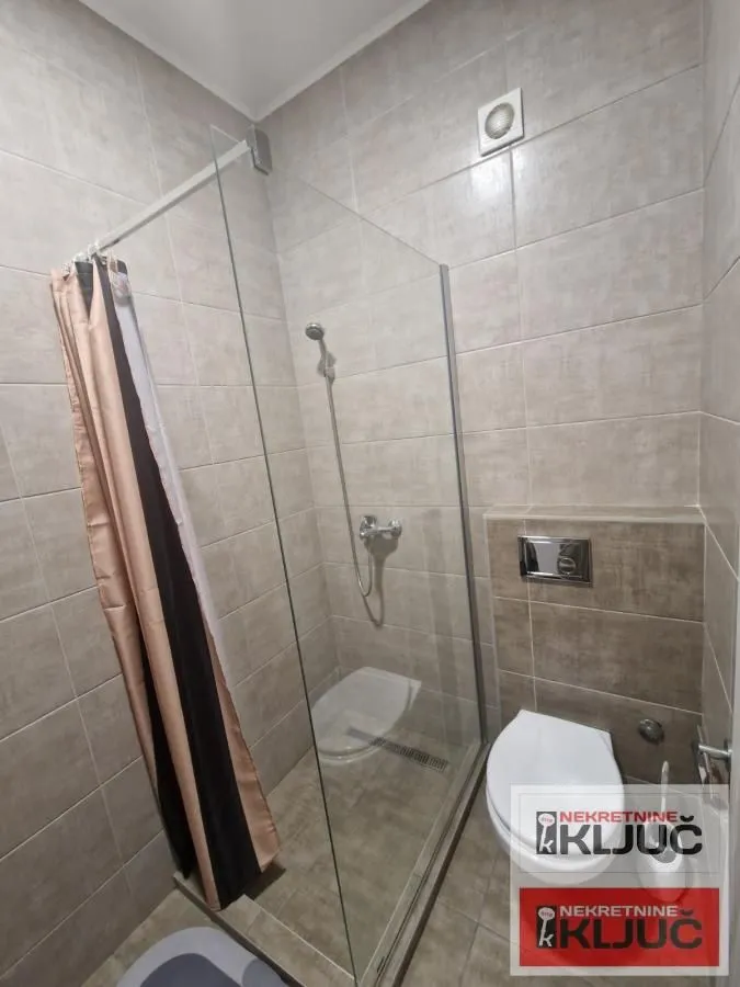 Prodaja, dvosoban stan, 41m², Salajka, Novi Sad Sve Podlokacije