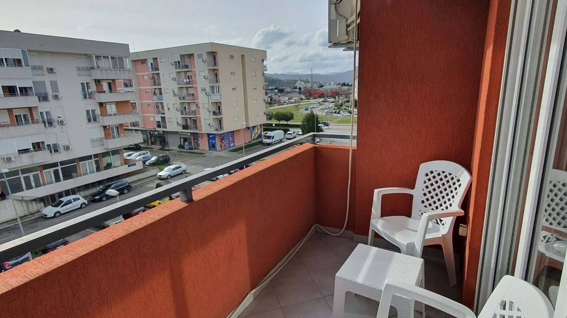 Rent, one bedroom apartment, 30m², Tuški Put, Podgorica