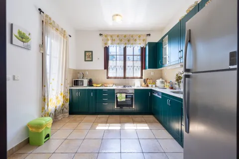 Sale, house, 235m², Kostanjica, Kotor - image 133
