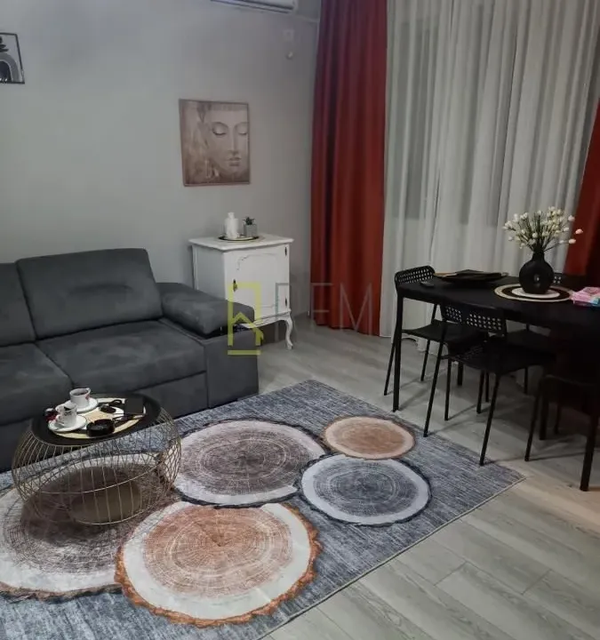 Prodaja, jednosoban stan, 55m², Centar, Podgorica