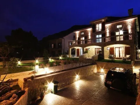 Sale, house, 497m², Prčanj, Kotor - image 3
