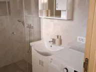 Rent, one bedroom apartment, 40m², Dumidran, Tivat - image 4