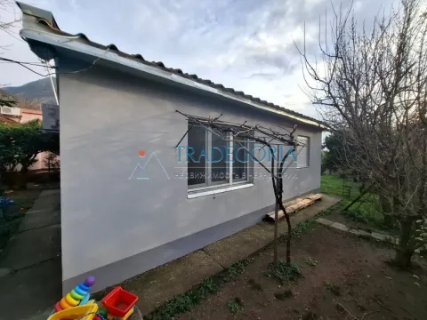 Sale, house, 80m², Bar, Crna Gora