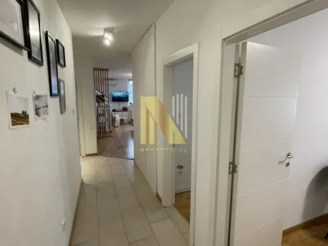 Sale, four bedroom apartment, 83m², Petrovaradin, Novi Sad - image 11