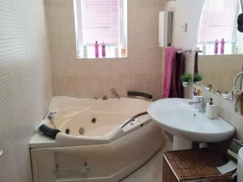 Prodaja, četvorosoban stan, 115m², Grbavica, Novi Sad Sve Podlokacije - image 13