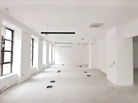 Izdavanje, poslovni prostor, 270m², Stari grad, Novi Sad - image 6