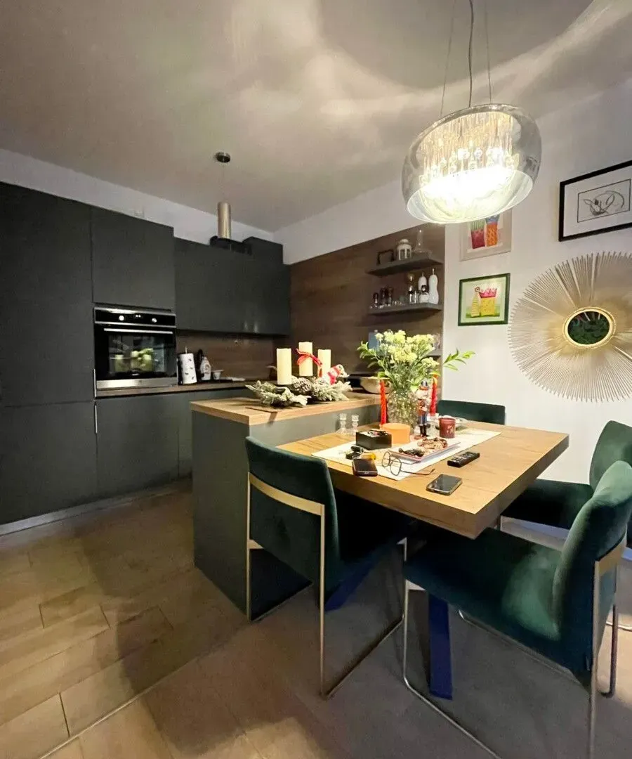 Prodaja, dvosoban stan, 63m², Blok 9, Podgorica